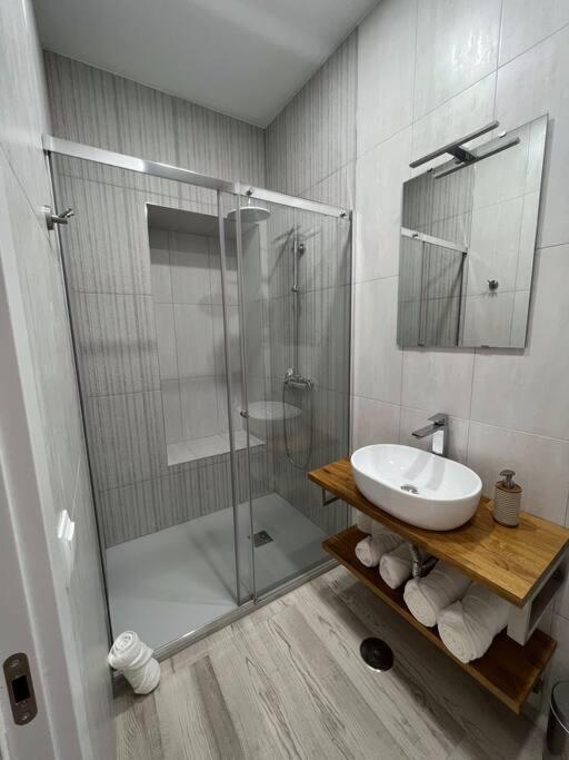 Appartement Redondilla à Madrid Extérieur photo